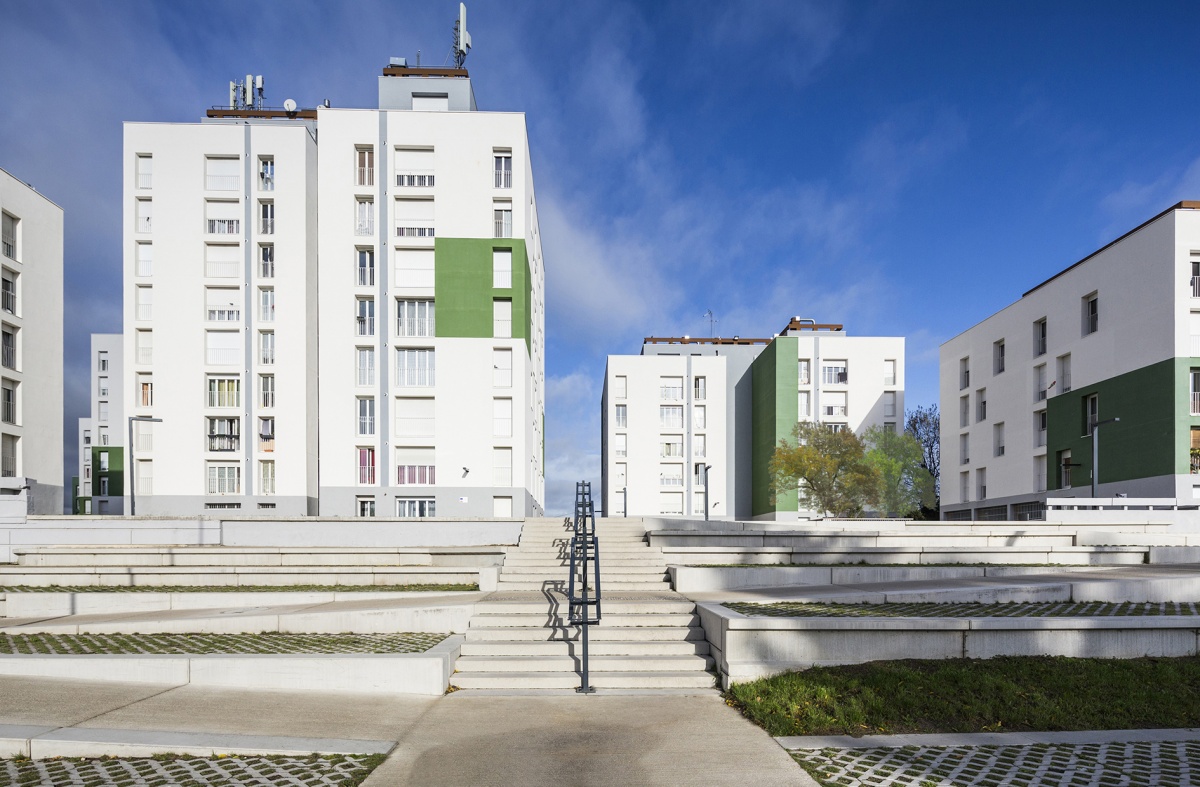Rhabilitation de 213 logements sociaux + amnagement paysager  Vaires-sur-Marne : A42-Vaires-Paul Algis-Gradins Veget