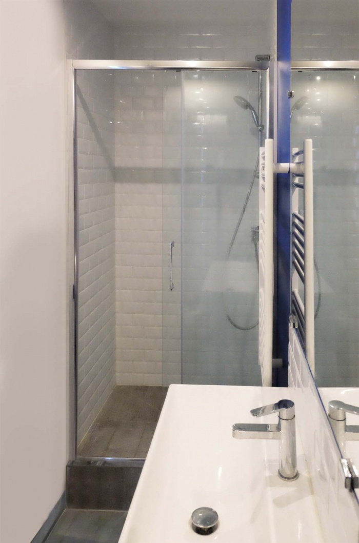 APPARTEMENT T2 : Douche